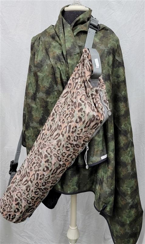 NWOT Calme Astrology Space Camo Print Yoga Towel+ Bag 40x70 114959