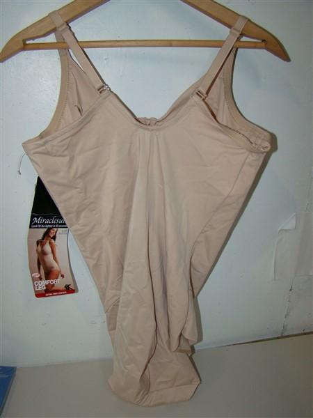 NWT 42C Miraclesuit Shapewear Comfort Leg Molded Cup Bodybriefer 2802 114971