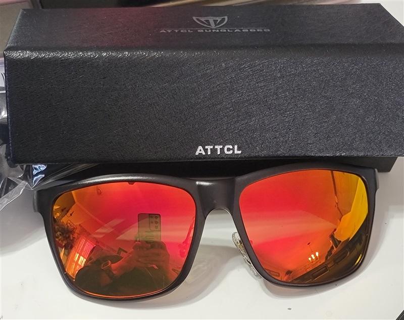 NWT Attcl Driving Ultra Light Square Thick Frame Sunglasses Red Black 115212