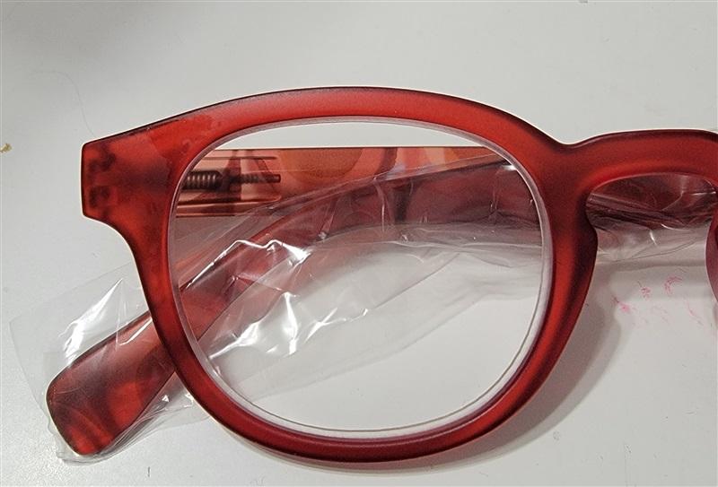 NWT CessBlue Red Sheer Round 1.50 Blue-light Reading Glasses Readers 115220