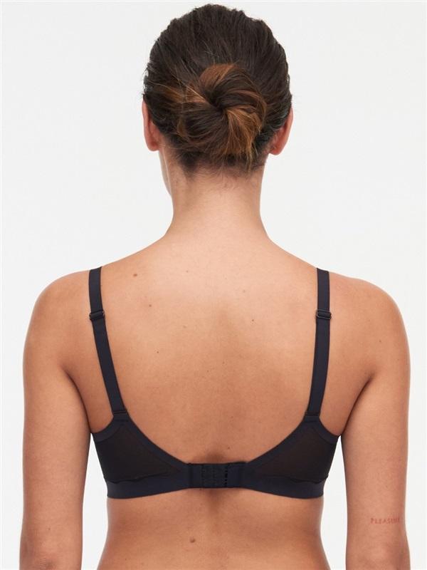 NWT Chantelle 34C Pure Light Spacer Bra 10m7 Black 115365