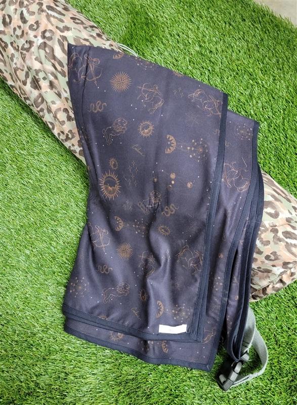 NWOT Calme Astrology Print Yoga Towel+ Bag 29x39 115418