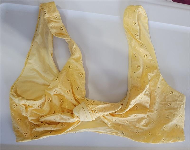NWT Dippin' Daisy's 1X Muse Knotted Bikini Top Yellow Eyelet 115919