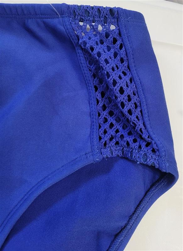 NWOT Robin Piccone M High Waist Crochet Side Bikini Bottom BLue 116147