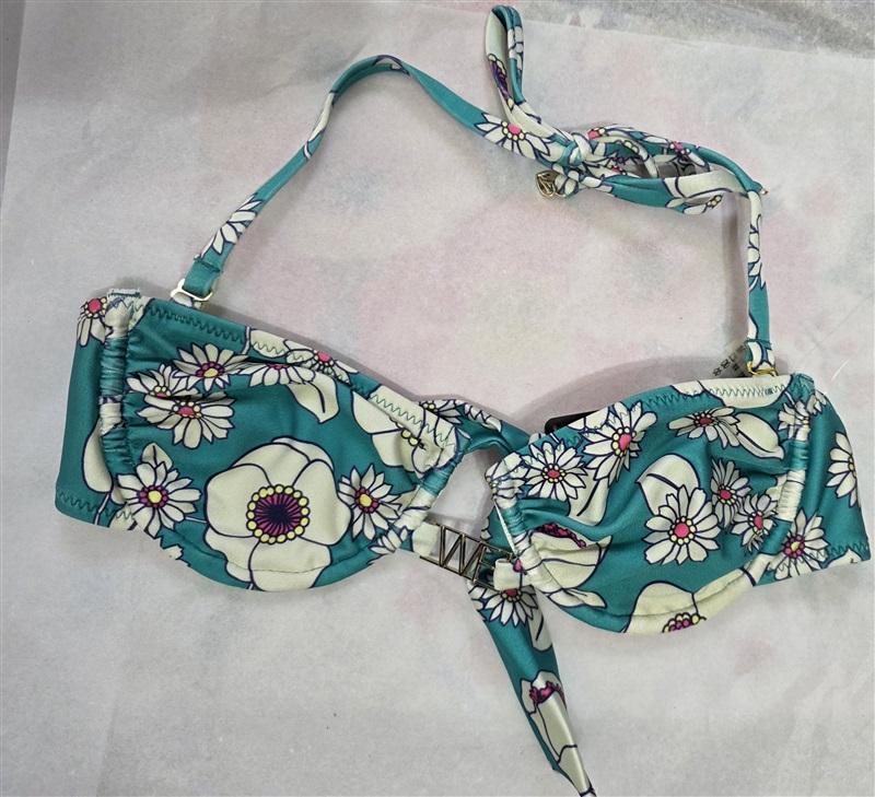 NWOT WILDFOX M Daisy Poppy Green Pink Bikini Top 116213
