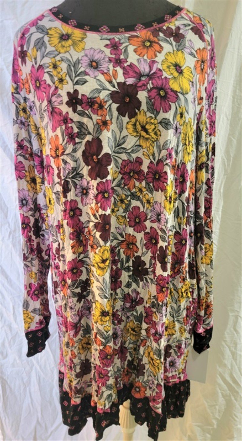 NWT Kensie 1X Round Neck Knit Floral Nightshirt Poppy 116246