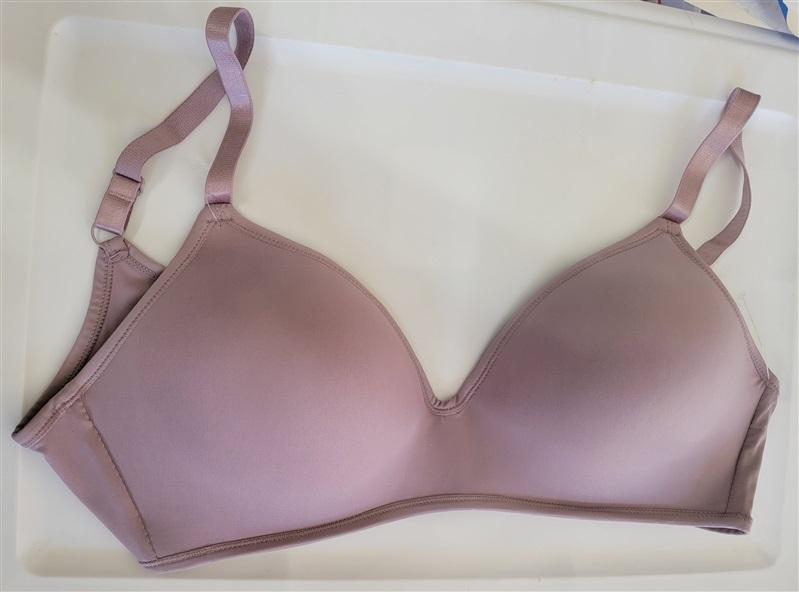 NWOt Parisian 40C Cushion Comfort Wire Free Contour Bra Purple 116509