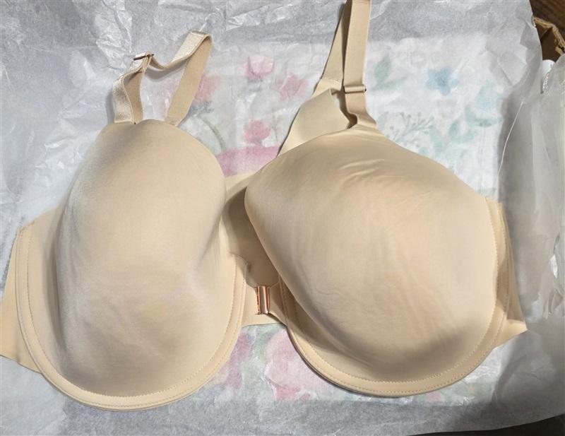NWOTD Soma 38DD Vanishing 360 Perfect Coverage Front Close Bra LT Beige 116771