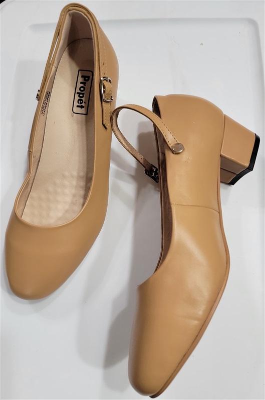 NWT PROPET 9.5 Wide D ZURI Oyster Beige Mary Jane Pumps Shoes 116878