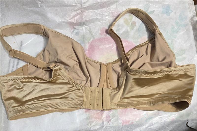 NWOTD Soma 42DDD Sensuous Sides 3" Minimizer Underwire Bra Beige 116954