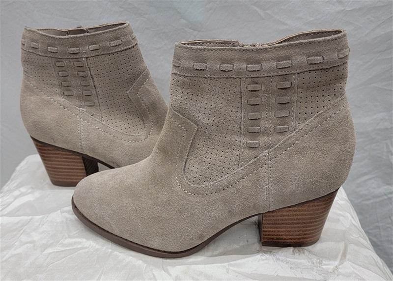 NWOT Market Spruce Caia 8 Ankle Boots Tan Suede 116973