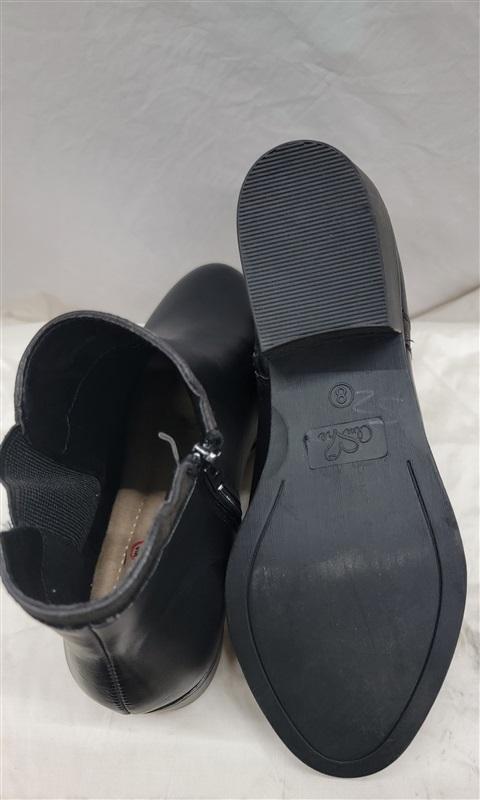 NWOT Amore 8 TAYLA Black Faux Leather Memory Foam Ankle Bootie 116984