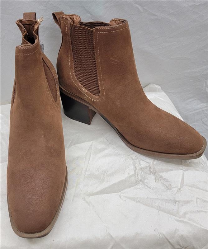 NWOT Mia 9 Faux Suede Brown Pull On Ankle Boots 116986