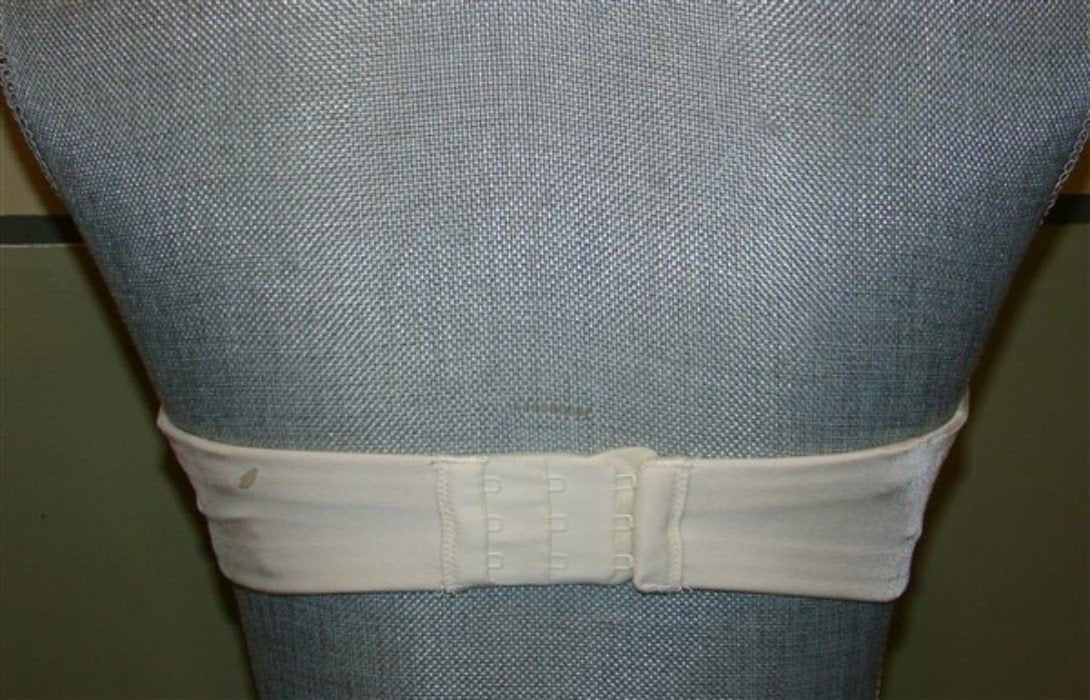NWOTD Warners 34c This is Not a Strapless Bra Bra 7791A Ivory 117004