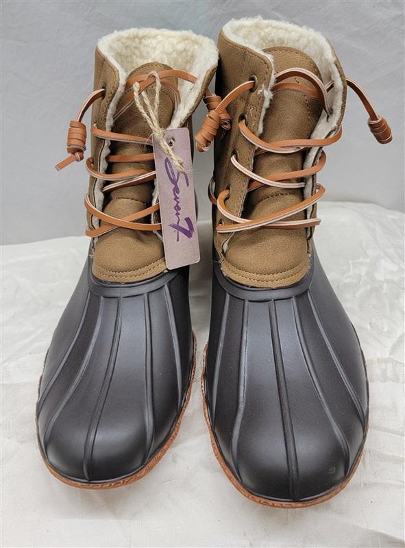 NWT Seven 9 Hollis leather duck boots Brown 117143
