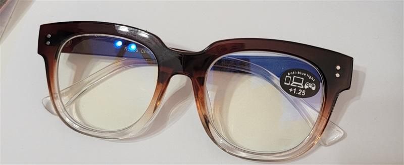 NWT EyeKepper Brown Ombre 1.5 Cat Eye Thick Reading Nerd Glasses 117213