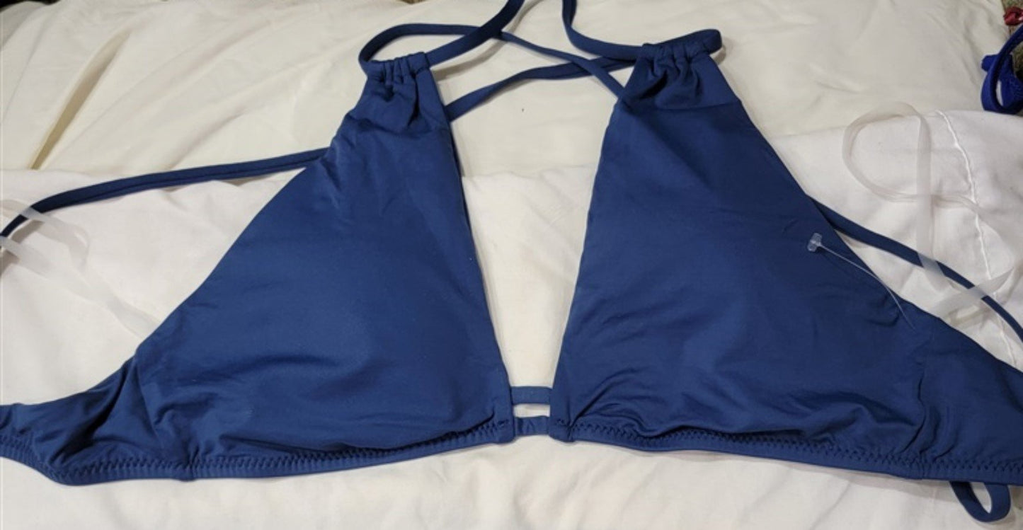 NWOT Becca Virtue L Color Code Bikini Top Triangle Bikini Swim Blue 117359