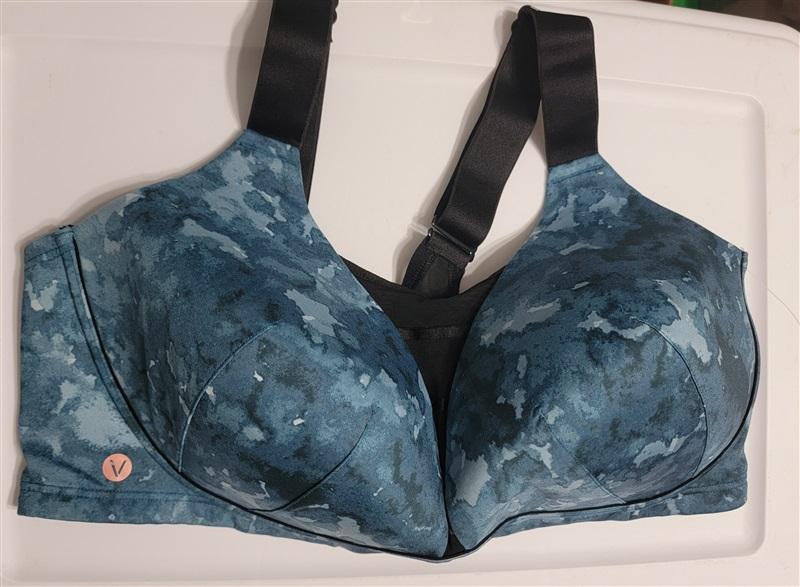 NWOT Cacique 44DD LIVI High-Impact Wicking Sport Bra 117849