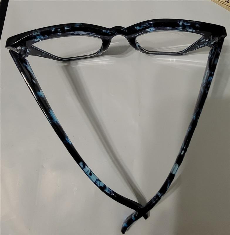NWT Nicole Miller 1.5 Blue Tortoiseshell Cat Eye Reading Glasses Readers 118188