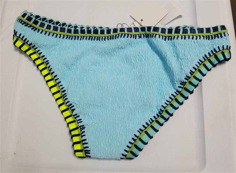 NWT Pilyq PQ Cabana Blue M Smocked Crochet Trim Bikini Bottoms Blue 118216