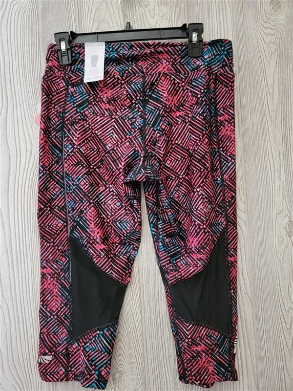 NWT Marika M Ava Performance Slimming Capri Leggings Striking 118369