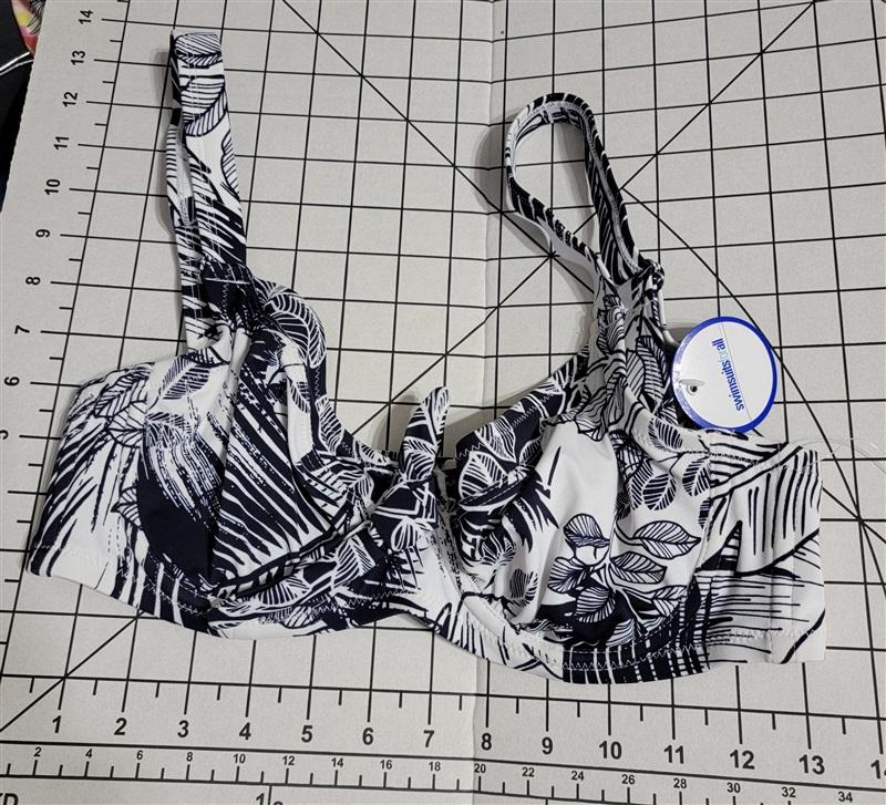NWT Swimsuits For All Palm Leaf Underwired Bikini Swim Top 118523