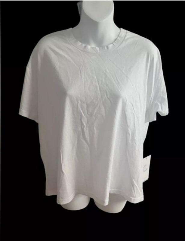 NWT Calme M Scoop Neck Tee Shirt White 118949