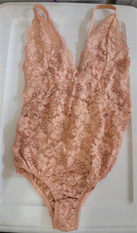 NWT Free People HAH Hot As Hell XS Bridal lace Bodysuit Rose 119087