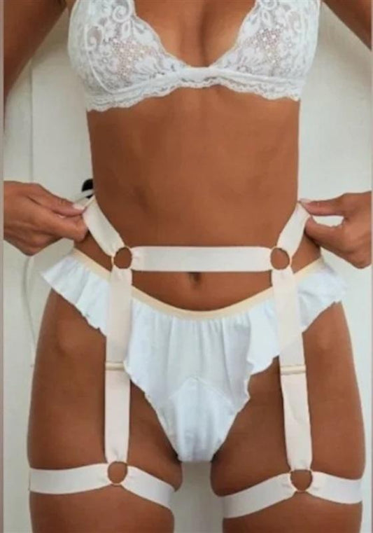 NWOT OS We Are HAH Strung Out Garters in Au Naturale 119220