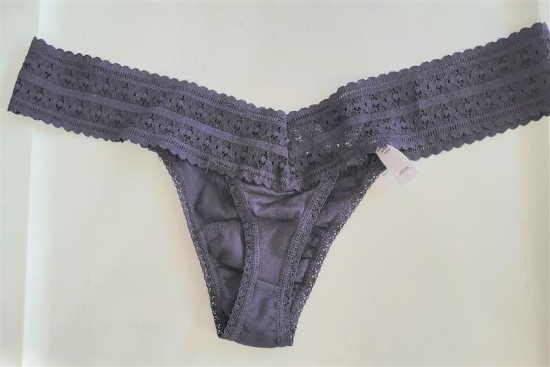 NWT Hanky Panky DreamEase 631004 Lace Low Rise Thong Underwear Purple 119278