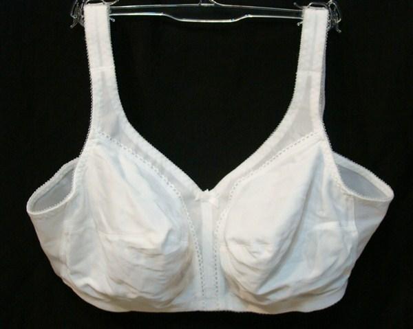 NWOT Carnival 42C Camisole Shoulder Soft Cup Bra 620 White 119349