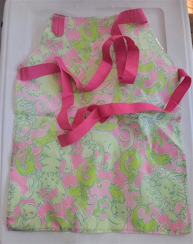 NWOT Lilly Pulitzer Child's Fried Catfish Pink Green Cat fish Apron 119381
