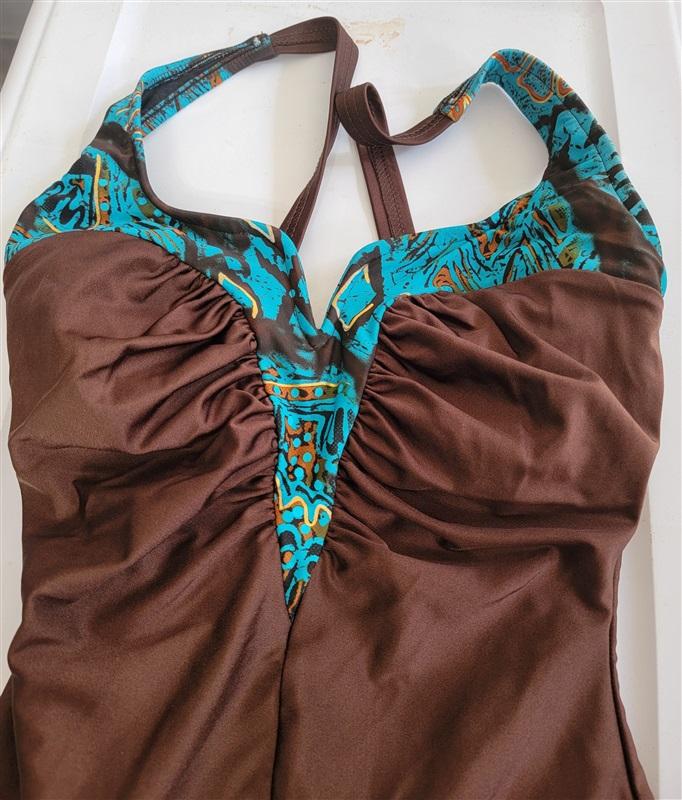 NWOT Carol Wior 8 Underwire Brown & Blue 1pc Deep V Swimsuit 119582