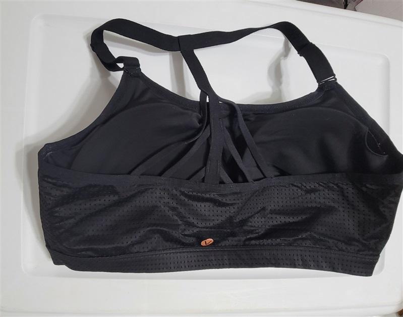NWOT Cacique 18 LIVI Wirefree Strappy Sport Bra 120047