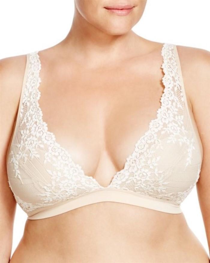 NWOT Wacoal 32 Embrace Lace Soft Cup Non-Wire Bra 852191 Beige 120117