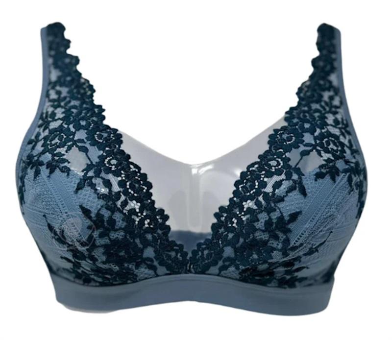 NWT Wacoal 38 Embrace Lace Soft Cup Non-Wire Bra 852191 Blue 120134
