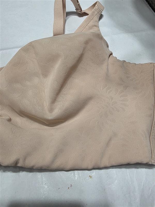 NWT Chantelle 38D Comfort Chic 18J8 Back Smoothing Wireless Bra 120145