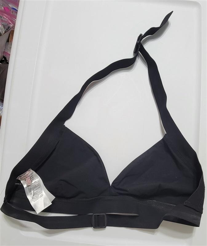 NWOT Orlebar Brown 8 Black Triangle Bikini Swim Top 120232