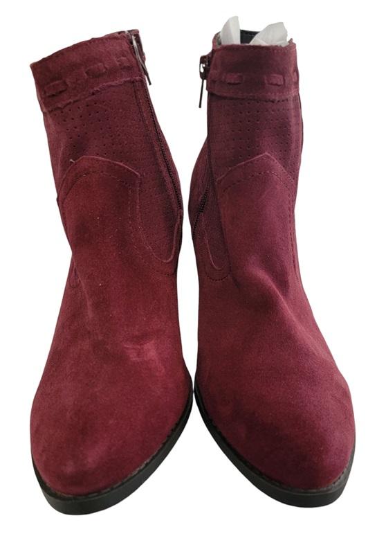 NWOT Market Spruce Caia 9 Ankle Boots Burgundy Suede 120442