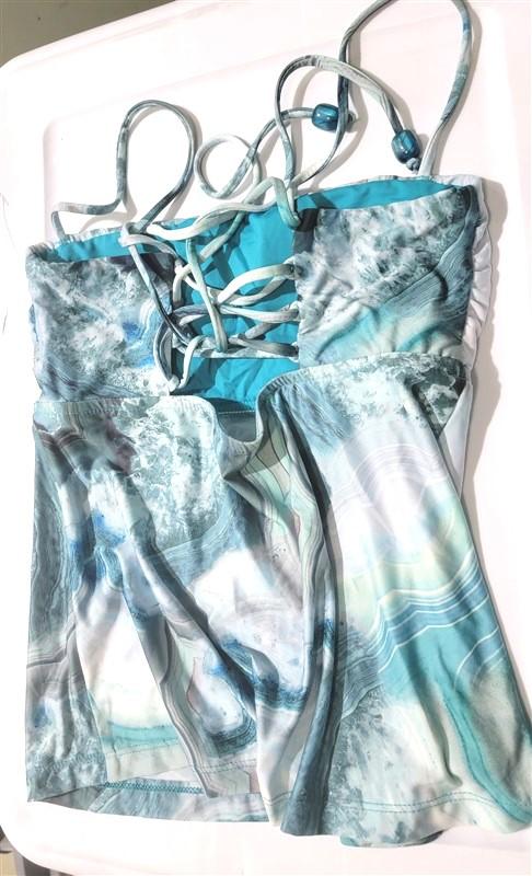 NWOT Becca S Marble Green Tankini Swim Top 120500