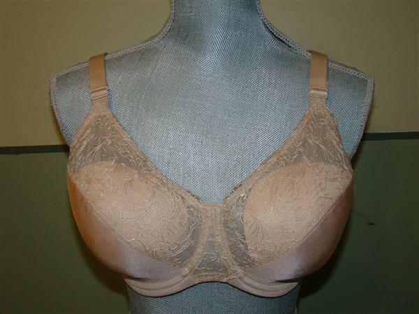 NWOT Bali 38D Glamorous Back-Smoothing Underwire Bra 3438 Beige 120582