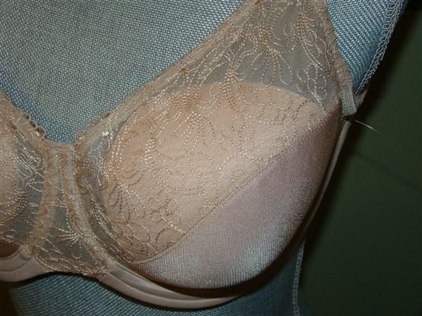 NWOT Bali 38D Glamorous Back-Smoothing Underwire Bra 3438 Beige 120582