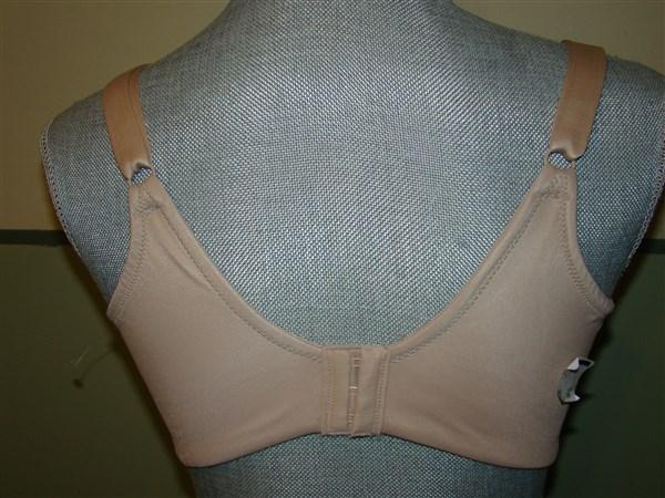 NWOT Bali 38D Glamorous Back-Smoothing Underwire Bra 3438 Beige 120582