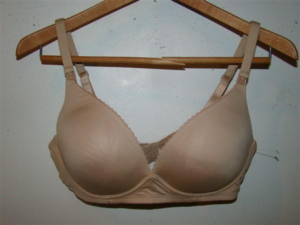 NWOT Motherhood 40C OH BABY Wireless Full Coverage Nursing Bra Beige 120655