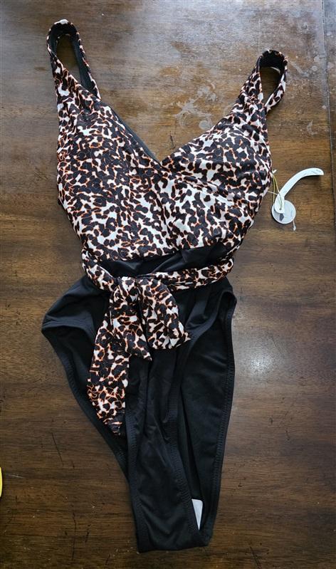 NWT Mynah S Cheetah Print Full Coverage Belted V Neck Swimsuit 120702