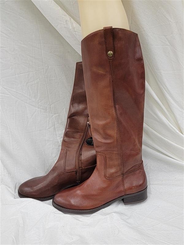 NWT INC 6.5 Fawne Leather Knee High Boots Riding Boots Equestrian