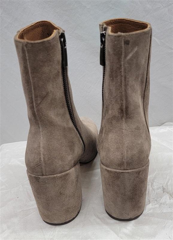 NWOT Thursday Boot Co 7 Taupe Suede Ankle Boot 120819