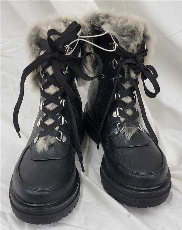 NWOT Sand + Stone 5.5 Orlaa Lug Sole Fur Ankle Boot Black 120820