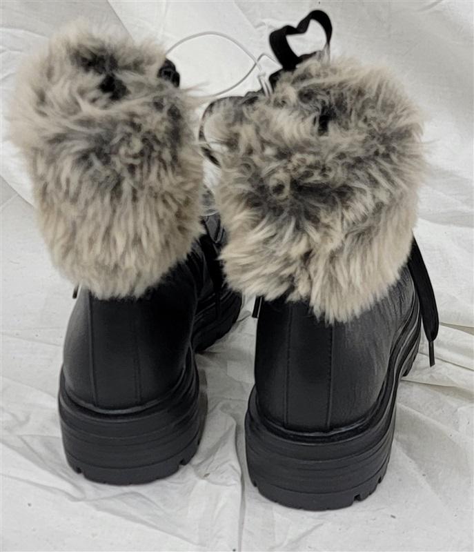 NWOT Sand + Stone 5.5 Orlaa Lug Sole Fur Ankle Boot Black 120820
