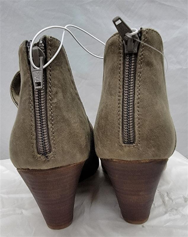 NWOTD Report 10 Gower Olive Green Booties Ankle Boots 120864